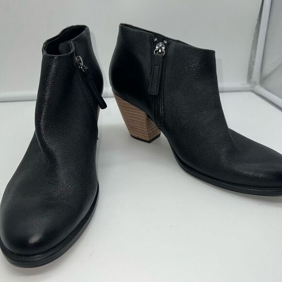 Ecco Shape 55 Water Repellent Western Bootie - Picture 1 of 10